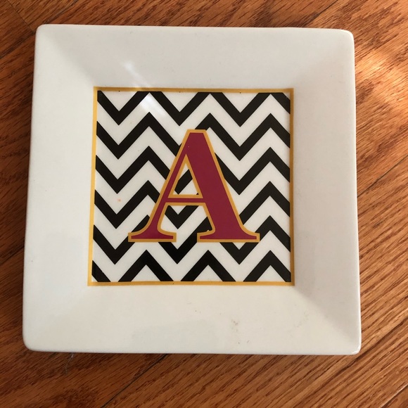 Set of mug, ring holder, and plate with letter A - Picture 3 of 4